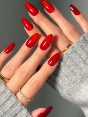 Velvet red holiday nails